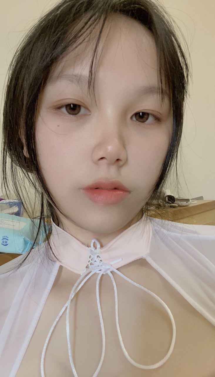 【2024-01-17】Filming videos for fan by masturbation